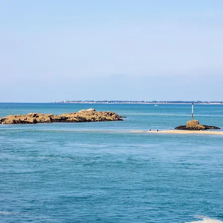 Spacieux Face Lägenhet